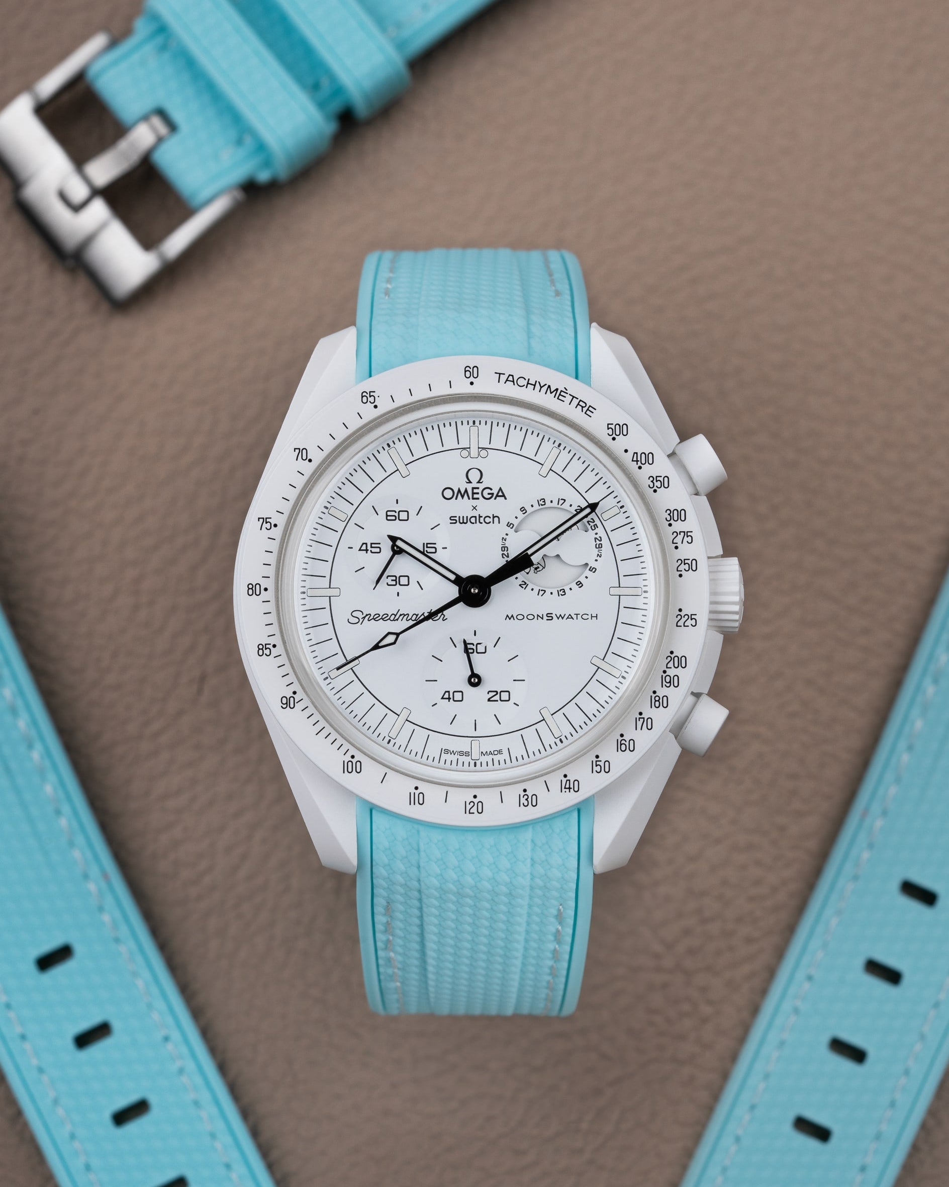 Omega X Swatch MoonSwatch Mission to the moonphase new moon full moon Moonwatch Speedmaster Professional Wristbuddys Wristbuddy Klockarmband klockband rubberstrap rubber strap straps for Mission to Mercury, mission to moon, moonswatches best rubber intergrated mission to moon mercury intergrated uhrenband bracelet Urrem bracelet de montre cinturino per orologio cinturino dell'orologio horlogeband correa de reloj Uhrenarmband Uhrarmband black schwartz svart negro new moonswatch