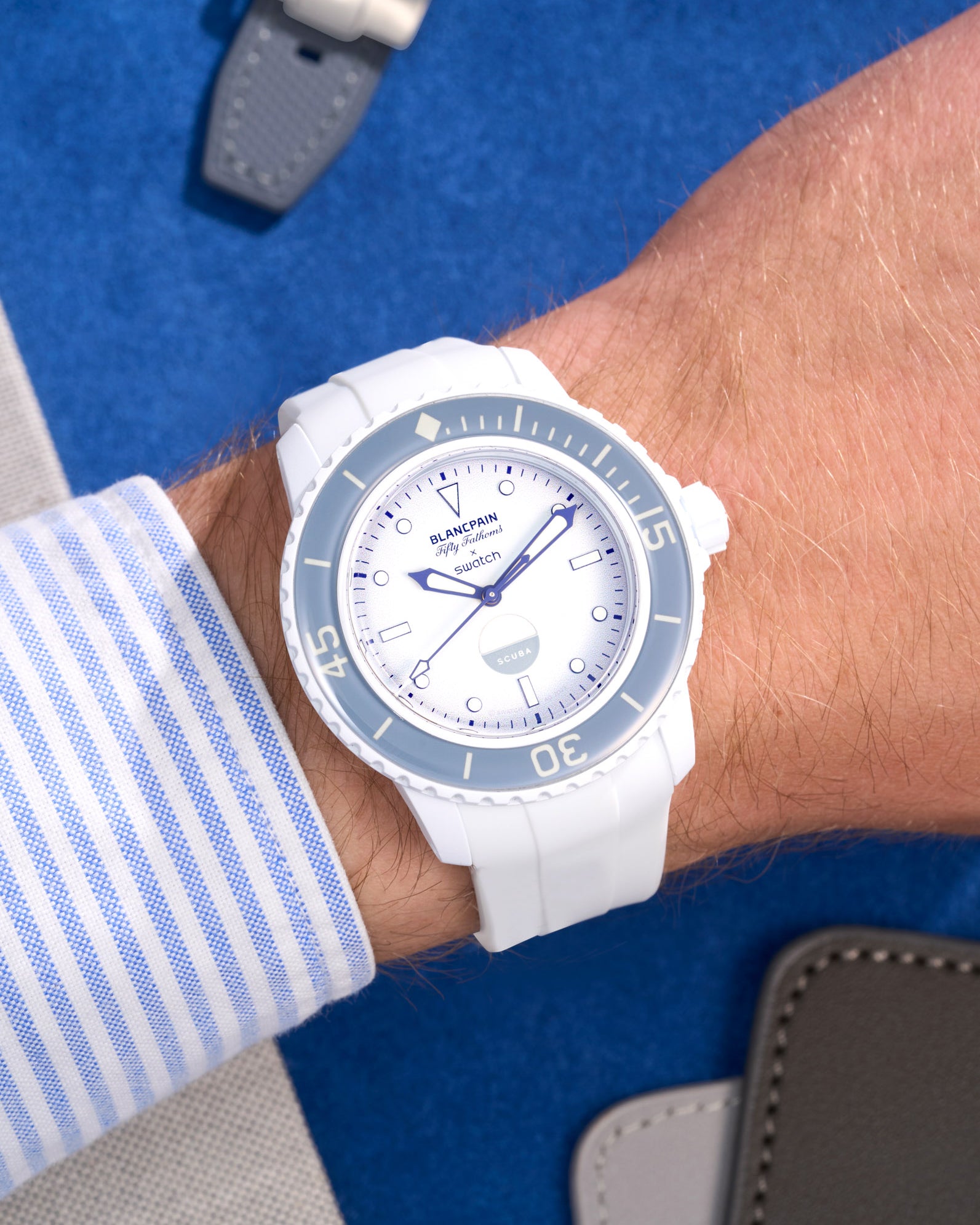 Blancpain X Swatch Bioceramic Scuba FIFTY FATHOMS rubber watch strap, Antarctic Ocean 22mm, white, watchstrap, watch strap weiß, Uhrenarmband, Armbanduhrband bianco, cinturino orologio, cinturino, blanc, bracelet de montre,vit, klockarmband, armbandsurband, hvid, urrem, rem wristbuddys wristbuddies wristbuddy wrist buddys