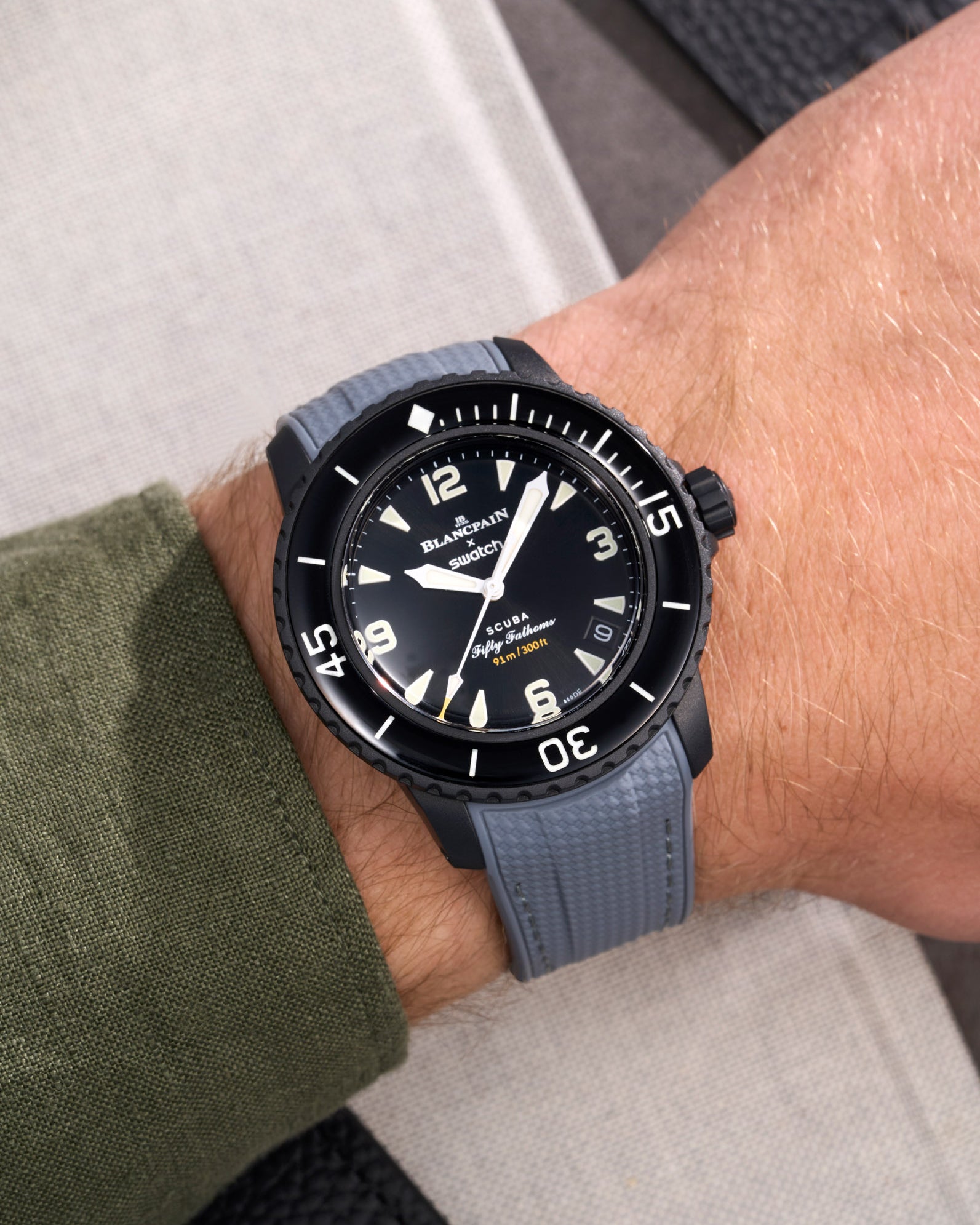 Blancpain X Swatch Bioceramic Scuba FIFTY FATHOMS rubber watch strap, Antarctic Ocean 22mm, white, watchstrap, watch strap weiß, Uhrenarmband, Armbanduhrband bianco, cinturino orologio, cinturino, blanc, bracelet de montre,vit, klockarmband, armbandsurband, hvid, urrem, rem wristbuddys wristbuddies wristbuddy wrist buddys