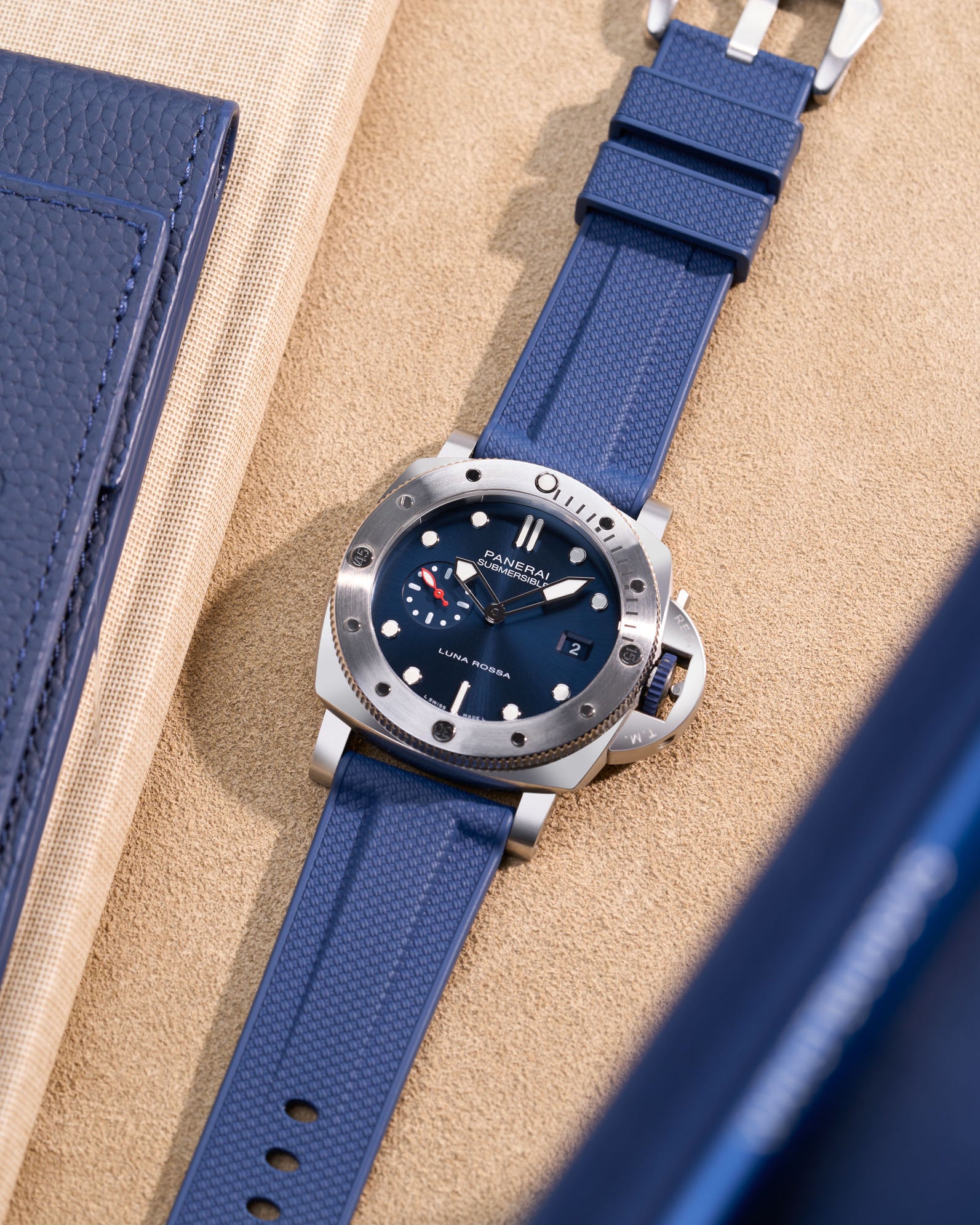 Panerai rubber strap Panerai Luminor PAM strap Submersible PAM rubber strap Radiomir rubber strap silicone strap PAM00441 PAM01223 replacement strap Luminor Marina strap 42mm 44mm PAM01122 Cinturino Panerai in gomma