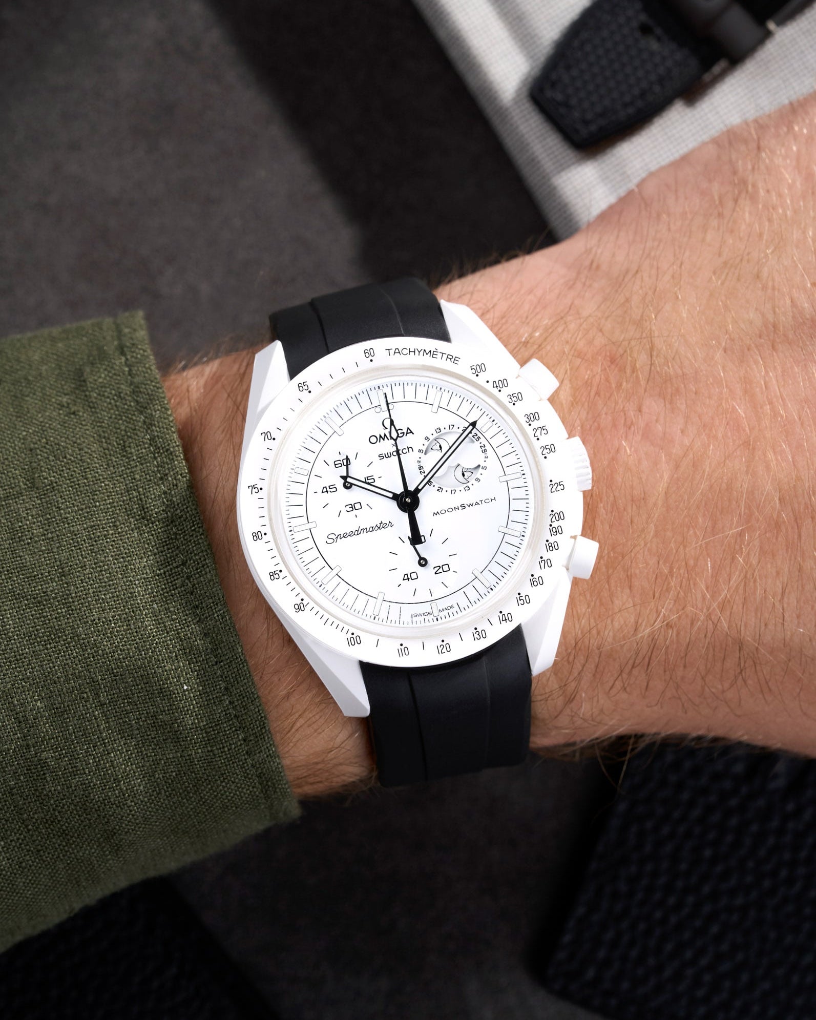 Omega X Swatch MoonSwatch Mission to the moonphase new moon full moon Moonwatch Speedmaster Professional Wristbuddys Wristbuddy Klockarmband klockband rubberstrap rubber strap straps for Mission to Mercury, mission to moon, moonswatches best rubber intergrated mission to moon mercury intergrated uhrenband bracelet Urrem bracelet de montre cinturino per orologio cinturino dell'orologio horlogeband correa de reloj Uhrenarmband Uhrarmband black schwartz svart negro new moonswatch