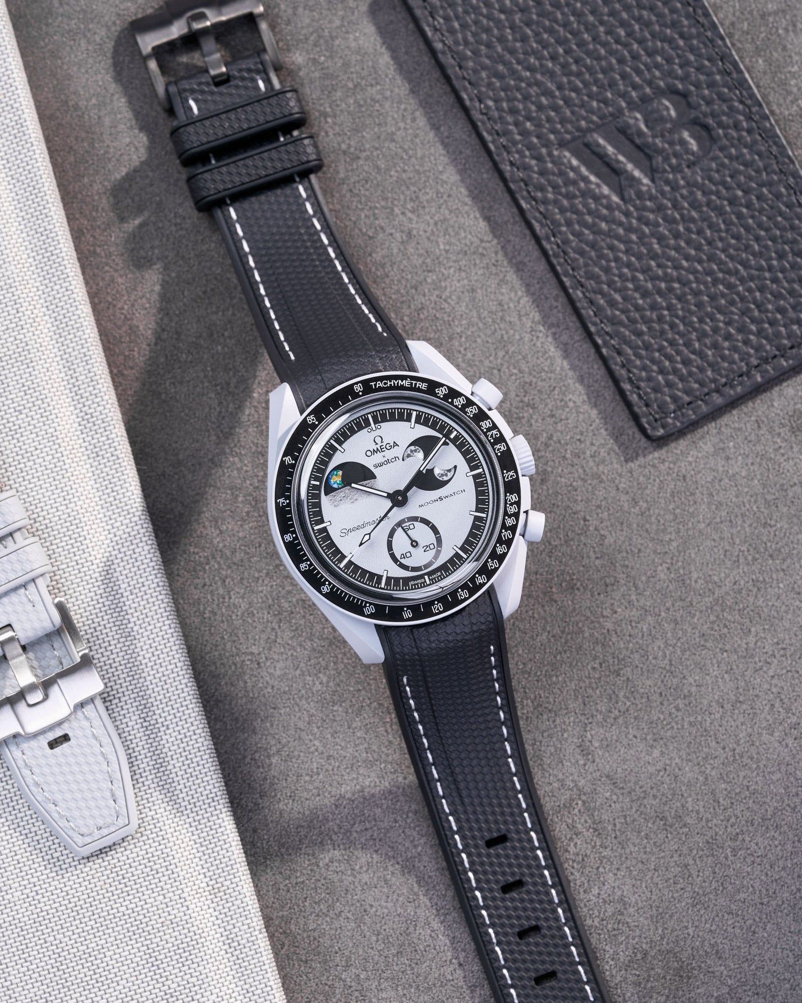 Omega X Swatch MoonSwatch Mission to the moonphase new moon full moon Moonwatch Speedmaster Professional Wristbuddys Wristbuddy Klockarmband klockband rubberstrap rubber strap straps for New MoonSwatch Mission To EarthPhase best rubber intergrated mission to moon mercury intergrated uhrenband bracelet Urrem bracelet de montre cinturino per orologio cinturino dell'orologio horlogeband correa de reloj Uhrenarmband Uhrarmband black schwartz svart negro new moonswatch