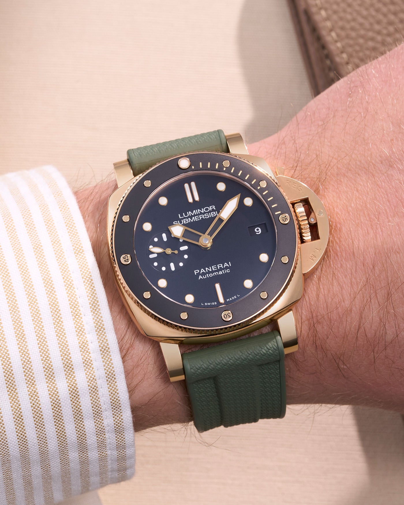 Panerai Luminor Submersible Rose Gold Automatic Green Rubber Strap klockarmband uhrenband Panerai Rose Gold PAM01164 Replacement armband Swiss Army military-style dykarklocka Italy design vitgul