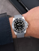 Wristbuddys Wristbuddy Klockarmband klockband rubberstrap rubber strap black svart black buckle clasp integrated premium rubber Rolex Submariner 16610, Rolex Submariner 116610, Rolex Submariner 14060, Rolex Submariner 114060 uhrenband rubber straps integrated replacement strap oysterflex KAUTSCHUKARMBAND uhrenband bracelet Urrem bracelet de montre cinturino per orologio cinturino dell'orologio horlogeband correa de reloj Uhrenarmband Uhrarmband rolex submariner