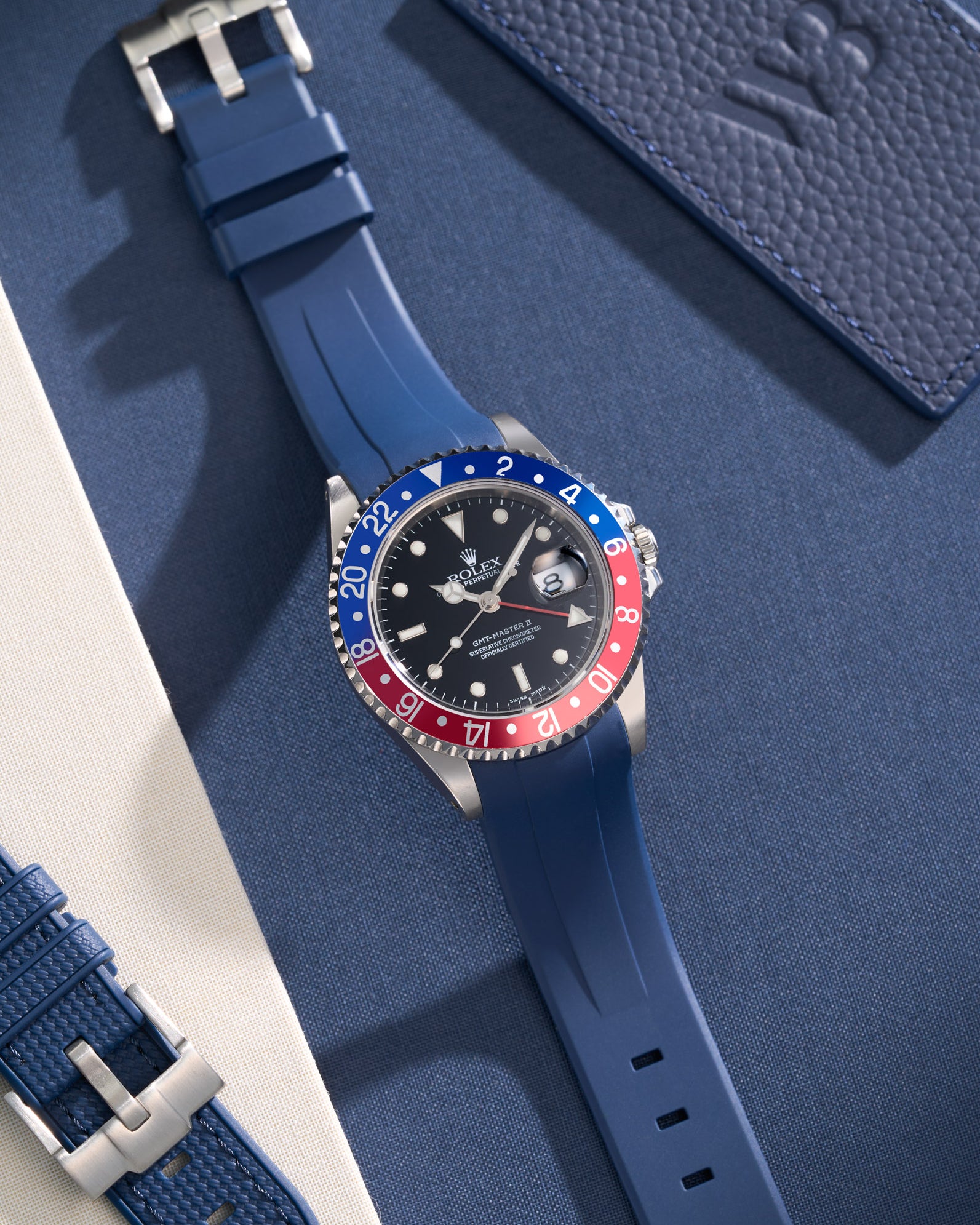 Wristbuddys Wristbuddy Klockarmband klockband rubberstrap rubber strap black svart black buckle clasp integrated premium rubber rubber straps integrated Watch Strap watch band klockarmband uhrenband uhranarmband Rolex GMT Master 2 II 16710 pepsi blue red 116710 FKM vulcanized strap