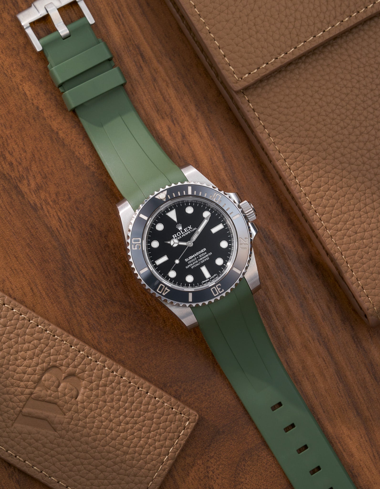 Wristbuddys Wristbuddy Klockarmband klockband rubberstrap rubber strap black svart black buckle clasp integrated premium rubber Rolex Submariner 16610, Rolex Submariner 116610, Rolex Submariner 14060, Rolex Submariner 114060 uhrenband rubber straps integrated replacement strap oysterflex KAUTSCHUKARMBAND uhrenband bracelet Urrem bracelet de montre cinturino per orologio cinturino dell'orologio horlogeband correa de reloj Uhrenarmband Uhrarmband rolex submariner
