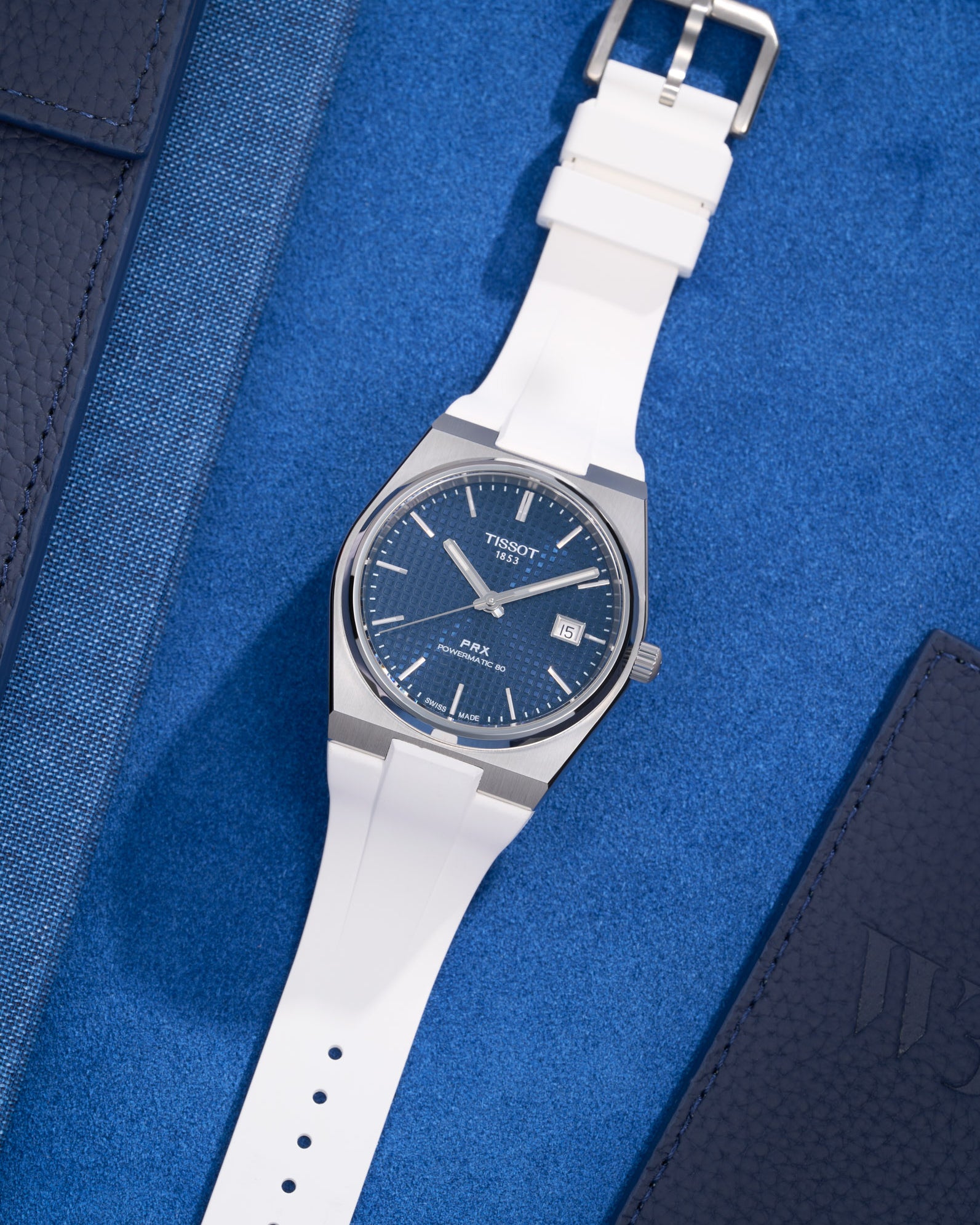 tissot prx straps powermatic 80 rubber perfect fit straps for tissot prx replacement Bracelet alternatives Aftermarket bands Custom straps Wristband choices Rubber band collection upgrades High-quality bands Watch accessories Strap Watchband 40mm T137.407.11.051.00 automatic blue blå navy blau best watch under 1000 USD