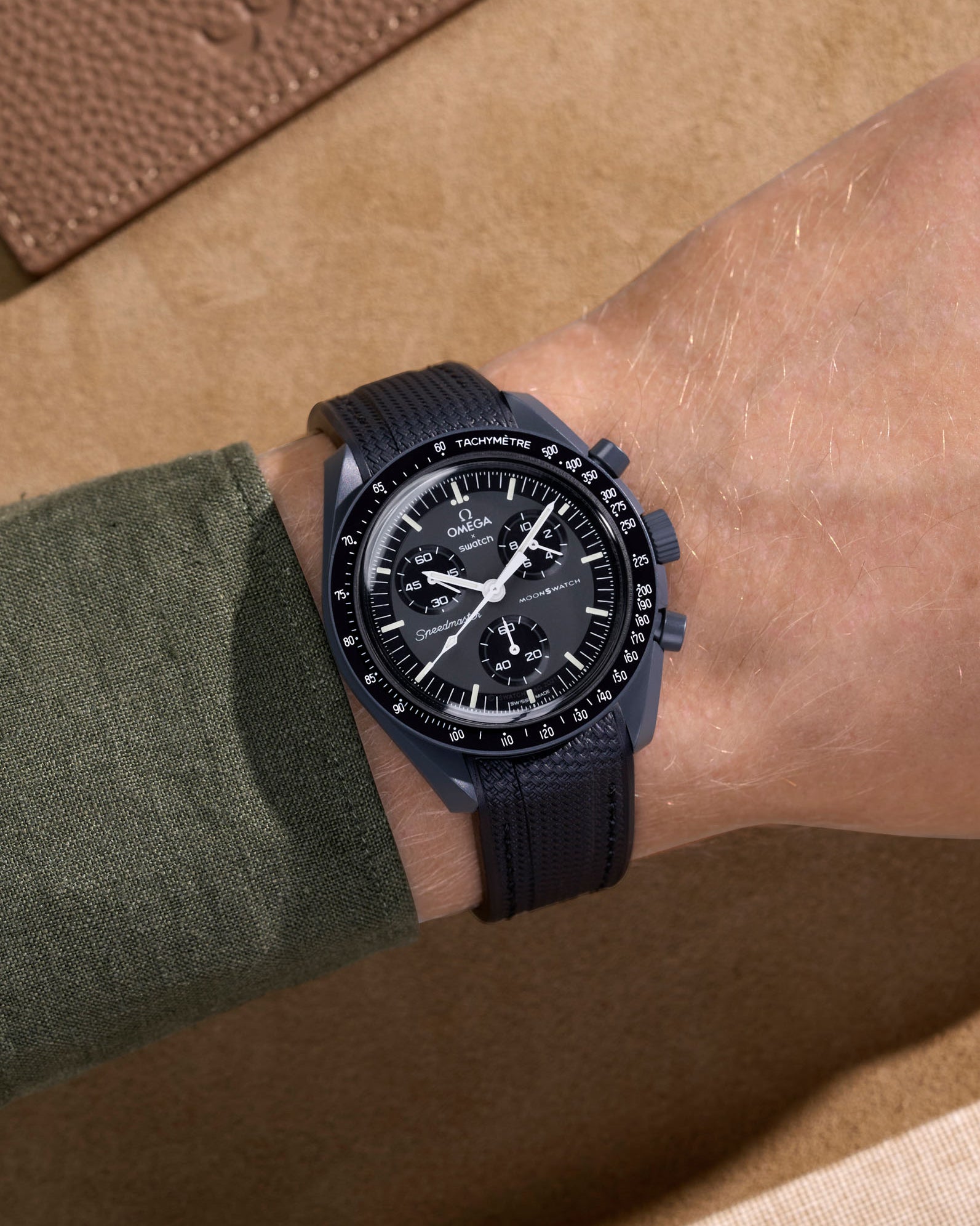 Omega X Swatch MoonSwatch Mission to Jupiter Moonwatch Speedmaster Professional Wristbuddys Wristbuddy Klockarmband klockband rubberstrap rubber strap straps for Mission to Mercury, mission to moon, moonswatches best rubber intergrated mission to moon mercury intergrated uhrenband bracelet Urrem bracelet de montre cinturino per orologio cinturino dell'orologio horlogeband correa de reloj Uhrenarmband Uhrarmband black schwartz svart negro