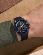 Omega X Swatch MoonSwatch Mission to Jupiter Moonwatch Speedmaster Professional Wristbuddys Wristbuddy Klockarmband klockband rubberstrap rubber strap straps for Mission to Mercury, mission to moon, moonswatches best rubber intergrated mission to moon mercury intergrated uhrenband bracelet Urrem bracelet de montre cinturino per orologio cinturino dell'orologio horlogeband correa de reloj Uhrenarmband Uhrarmband black schwartz svart negro