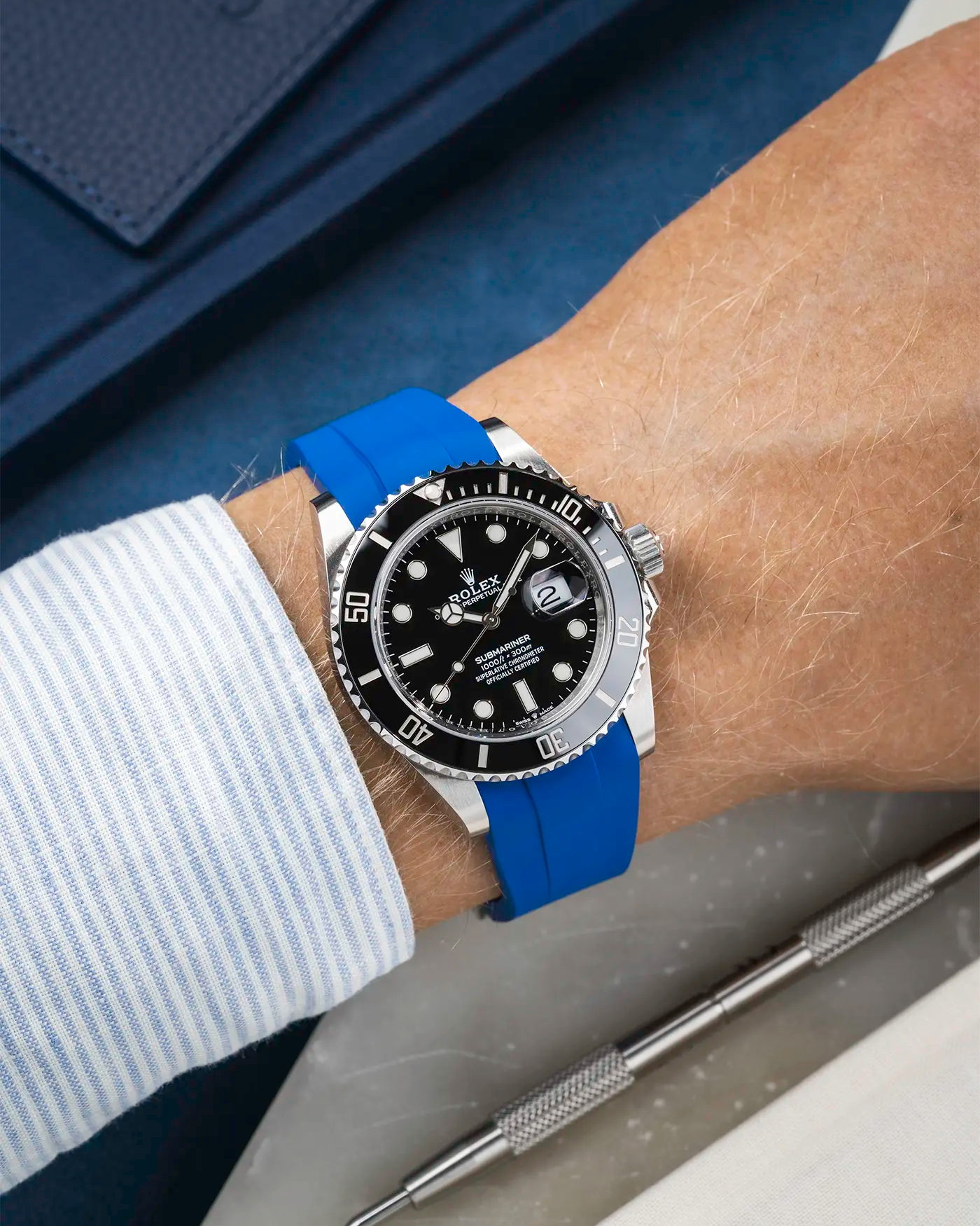 Classic Smooth FKM Rubber Strap Navy Blue for Rolex Submariner 41 126610LN Black Bezel Integrated with Original Clasp – Wrist shot