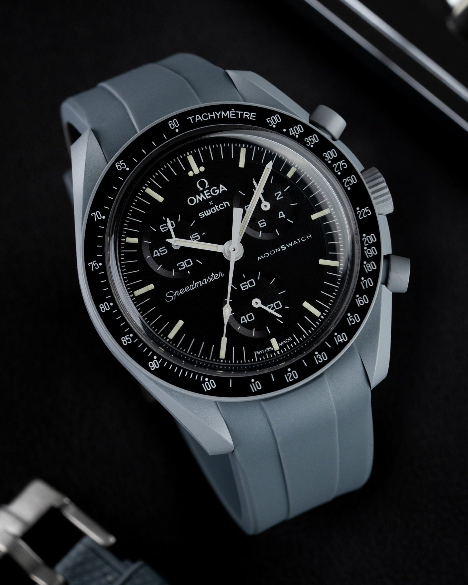 Omega X Swatch MoonSwatch Mission to Pluto Moonwatch Speedmaster Professional Wristbuddys Wristbuddy Klockarmband klockband rubberstrap rubber strap horus black svart Mission to Mercury, mission to moon, moonswatches moonwatch best rubber intergrated mission to pluto moon grey gray grå grau