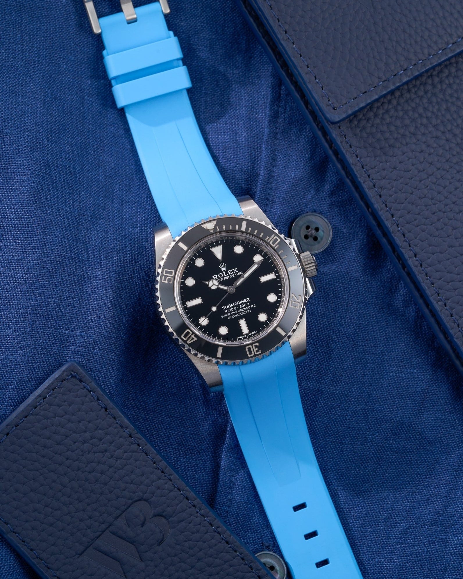 Wristbuddys Wristbuddy Klockarmband klockband rubberstrap rubber strap horus black svart black buckle clasp integrated premium rubber Rolex Submariner 16610, Rolex Submariner 116610, Rolex Submariner 14060, Rolex Submariner 114060 uhrenband rubber straps integrated turkos turquoise light blue