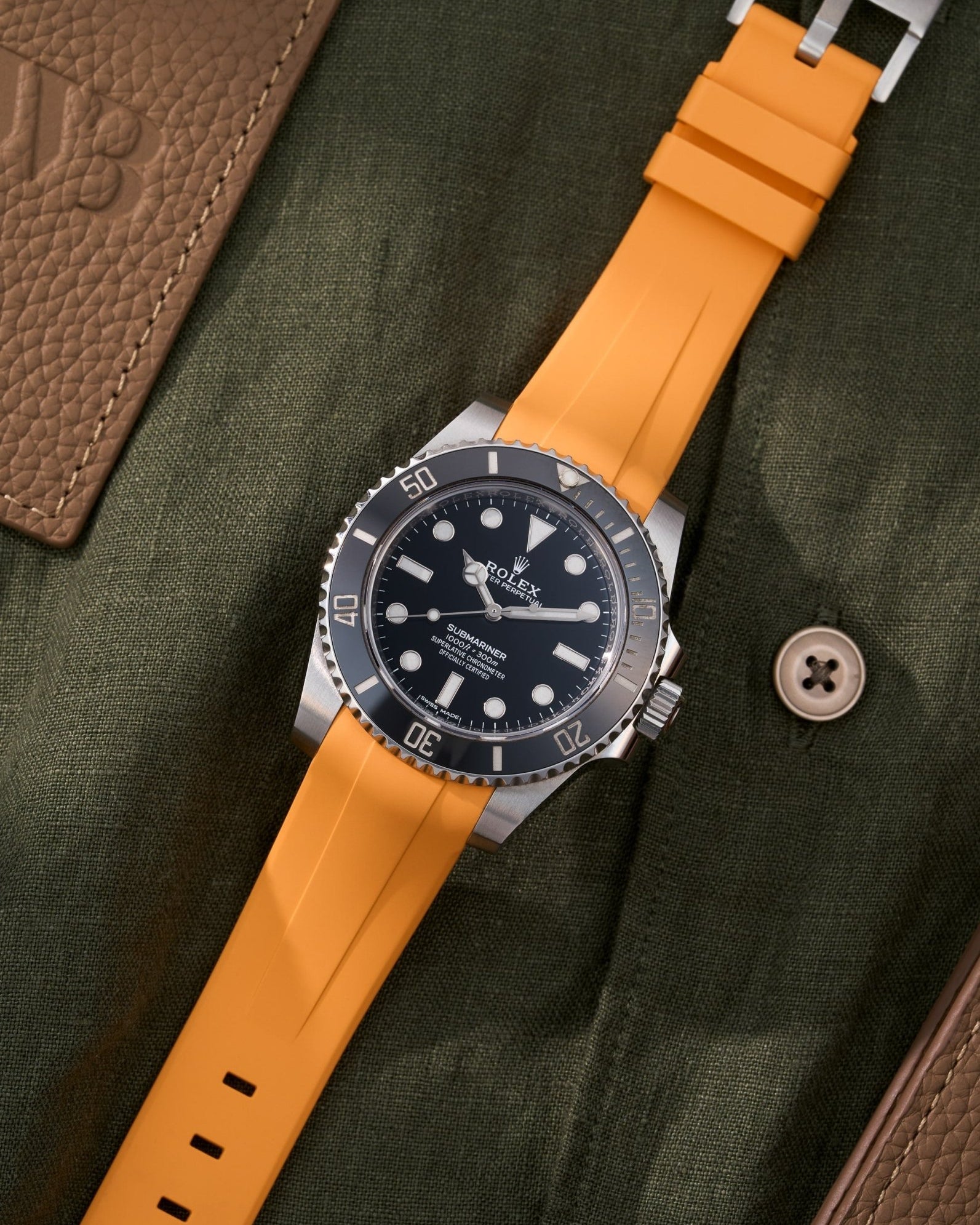 Wristbuddys wrist buddy wristbuddies Rubber Watch Strap watch band watchband klockarmband klockband uhrenband uhranarmband Kautschukband cinturino in gomma montre cinturino per orologio Omega Speedmaster Professional 3861 MoonWatch Rolex Submariner Rolex Sub moonSwatch curved rubber fkm best rubber strap band replacement integrated curved rubber FKM vulcanized best quality strap size lug width 20mm solero orange