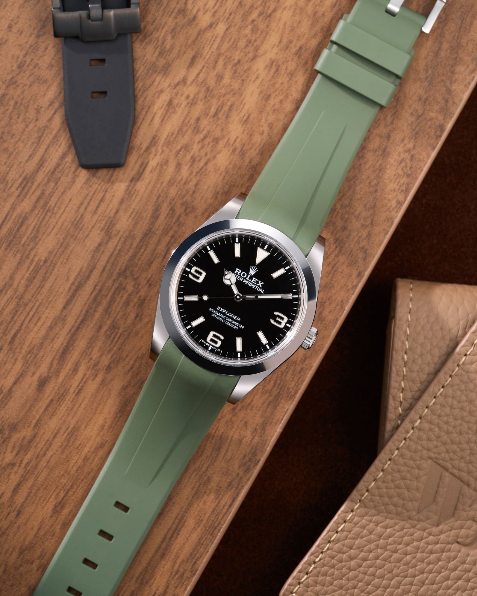 Wristbuddys Wristbuddy Klockarmband klockband rubberstrap rubber strap horus black svart black buckle clasp integrated premium rubber Rolex Submariner 16610, Rolex Submariner 116610, Rolex Submariner 14060, Rolex Submariner 114060 Rolex explorer 214270 14270 explorer club uhrenband rubber straps integrated black svart white blanco green blue orange hvit weiss schwartz