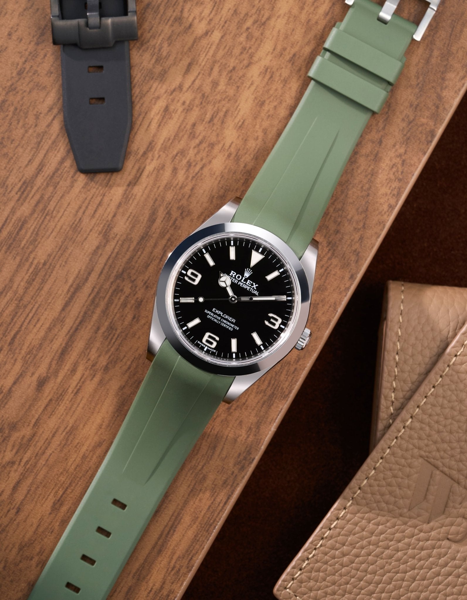 Wristbuddys Wristbuddy Klockarmband klockband rubberstrap rubber strap horus black svart black buckle clasp integrated premium rubber Rolex Submariner 16610, Rolex Submariner 116610, Rolex Submariner 14060, Rolex Submariner 114060 Rolex explorer 214270 14270 explorer club uhrenband rubber straps integrated black svart white blanco green blue orange hvit weiss schwartz