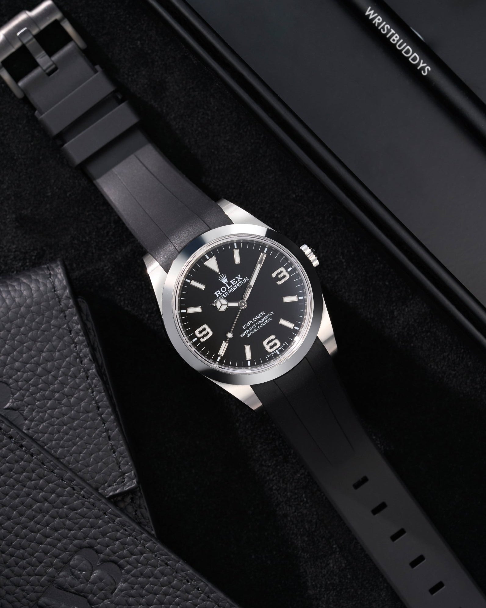 Wristbuddys Wristbuddy Klockarmband klockband rubberstrap rubber strap horus black svart black buckle clasp integrated premium rubber Rolex Submariner 16610, Rolex Submariner 116610, Rolex Submariner 14060, Rolex Submariner 114060 Rolex explorer 214270 14270 explorer club uhrenband rubber straps integrated black svart white blanco green blue orange hvit weiss schwartz