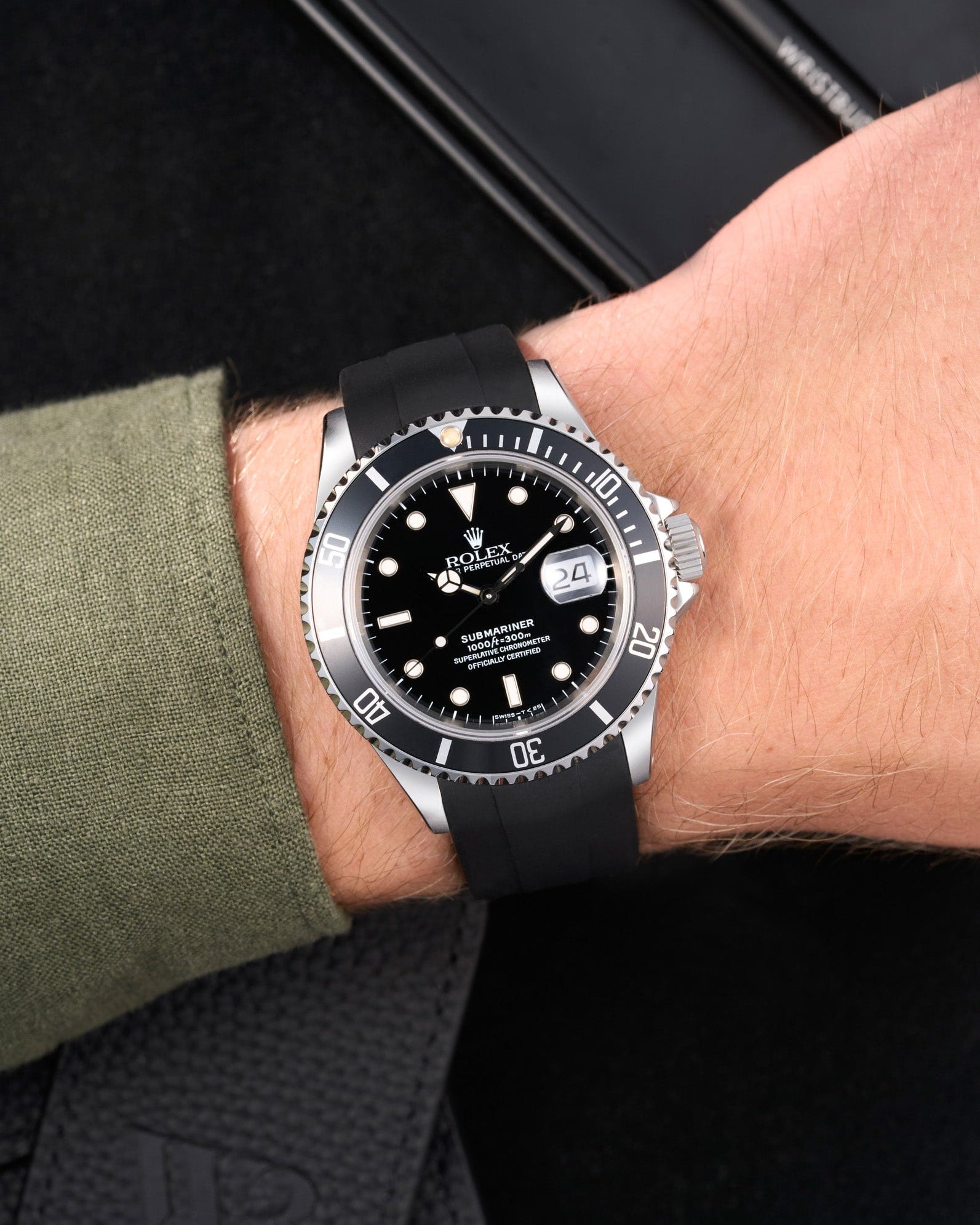 Wristbuddys Wristbuddy Klockarmband klockband rubberstrap rubber strap black svart black buckle clasp integrated premium rubber Rolex Submariner 16610, Rolex Submariner 116610, Rolex Submariner 14060, Rolex Submariner 114060 uhrenband rubber straps integrated replacement strap oysterflex KAUTSCHUKARMBAND uhrenband bracelet Urrem bracelet de montre cinturino per orologio cinturino dell'orologio horlogeband correa de reloj Uhrenarmband Uhrarmband rolex submariner
