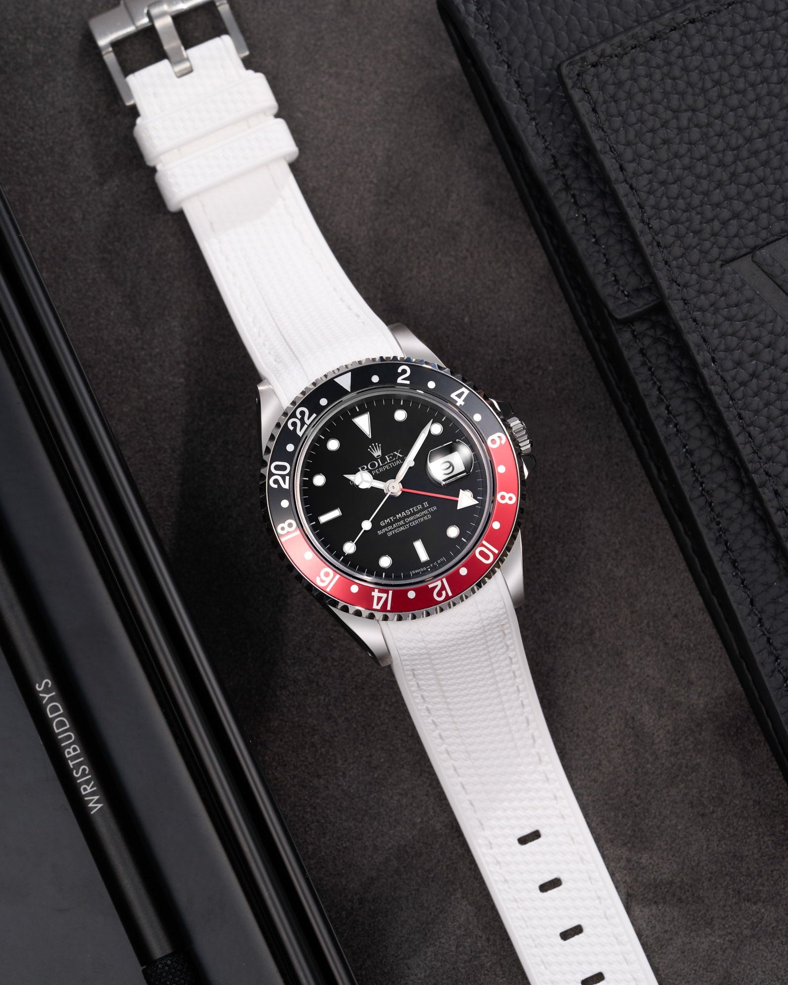 Wristbuddys Wristbuddy Klockarmband klockband rubberstrap rubber strap black svart black buckle clasp integrated premium rubber rubber straps integrated coke pepsi batman gmt master 2 GMT Master II blue and red bezel 16710  Watch Strap watch band klockarmband uhrenband uhranarmband