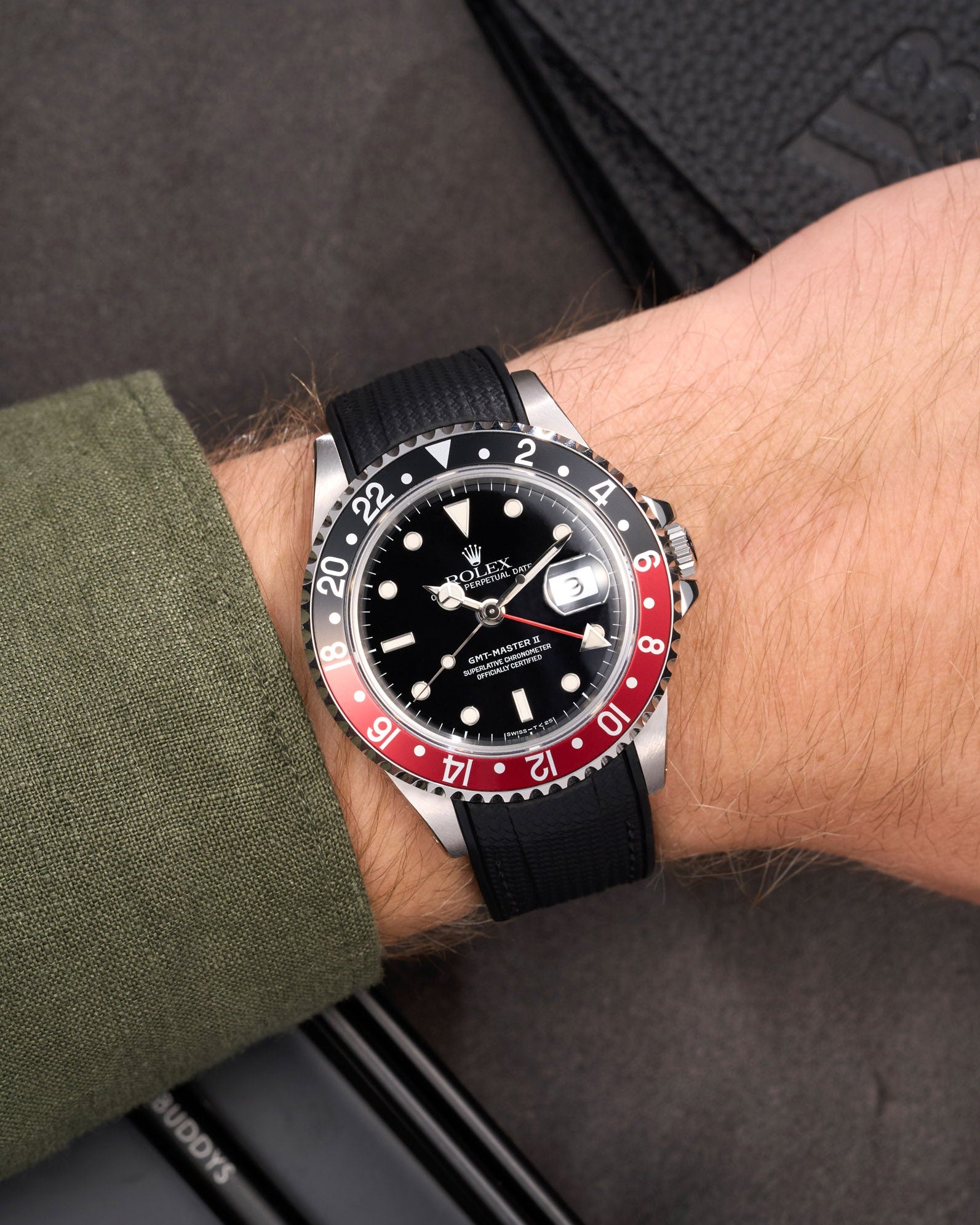 Wristbuddys Wristbuddy Klockarmband klockband rubberstrap rubber strap black svart black buckle clasp integrated premium rubber rubber straps integrated coke pepsi batman gmt master 2 GMT Master II blue and red bezel 16710  Watch Strap watch band klockarmband uhrenband uhranarmband