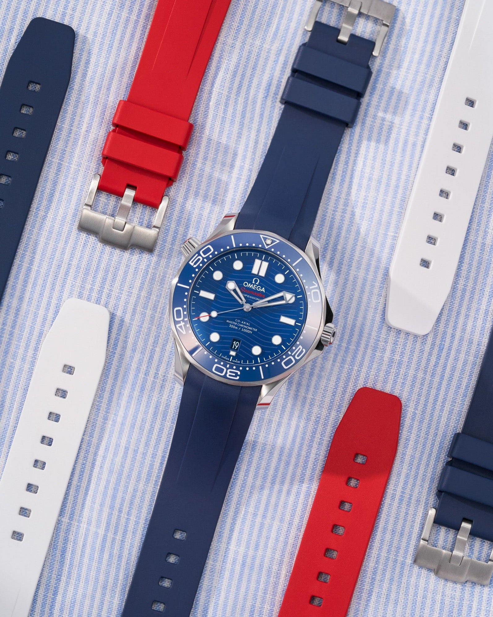 Omega Seamaster 300 Rubber Watch Strap watch band klockarmband uhrenband uhranarmband for SMP 300 Omega Seamaster Professional diver 300m 007 bond watch Replacement 20mm what size strap Semaster rubber UHRENARMBÄNDER Uhren Kautschukband cinturino in gomma wrist buddys wristbuddys wristbuddies wristbuddis blue navy blue blå rubber blue premium rubber