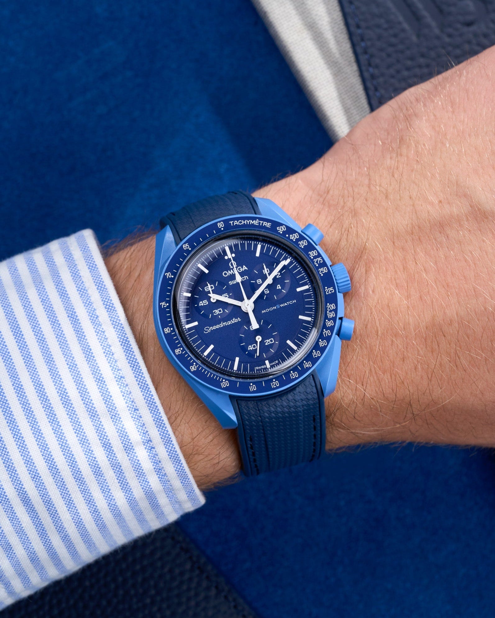 Omega X Swatch MoonSwatch Mission to Jupiter Moonwatch Speedmaster Professional Wristbuddys Wristbuddy Klockarmband klockband rubberstrap rubber strap horus black svart Mission to Mercury, mission to moon, moonswatches moonwatch best rubber intergrated mission to neptune rubber blue wrist buddy wristbuddies