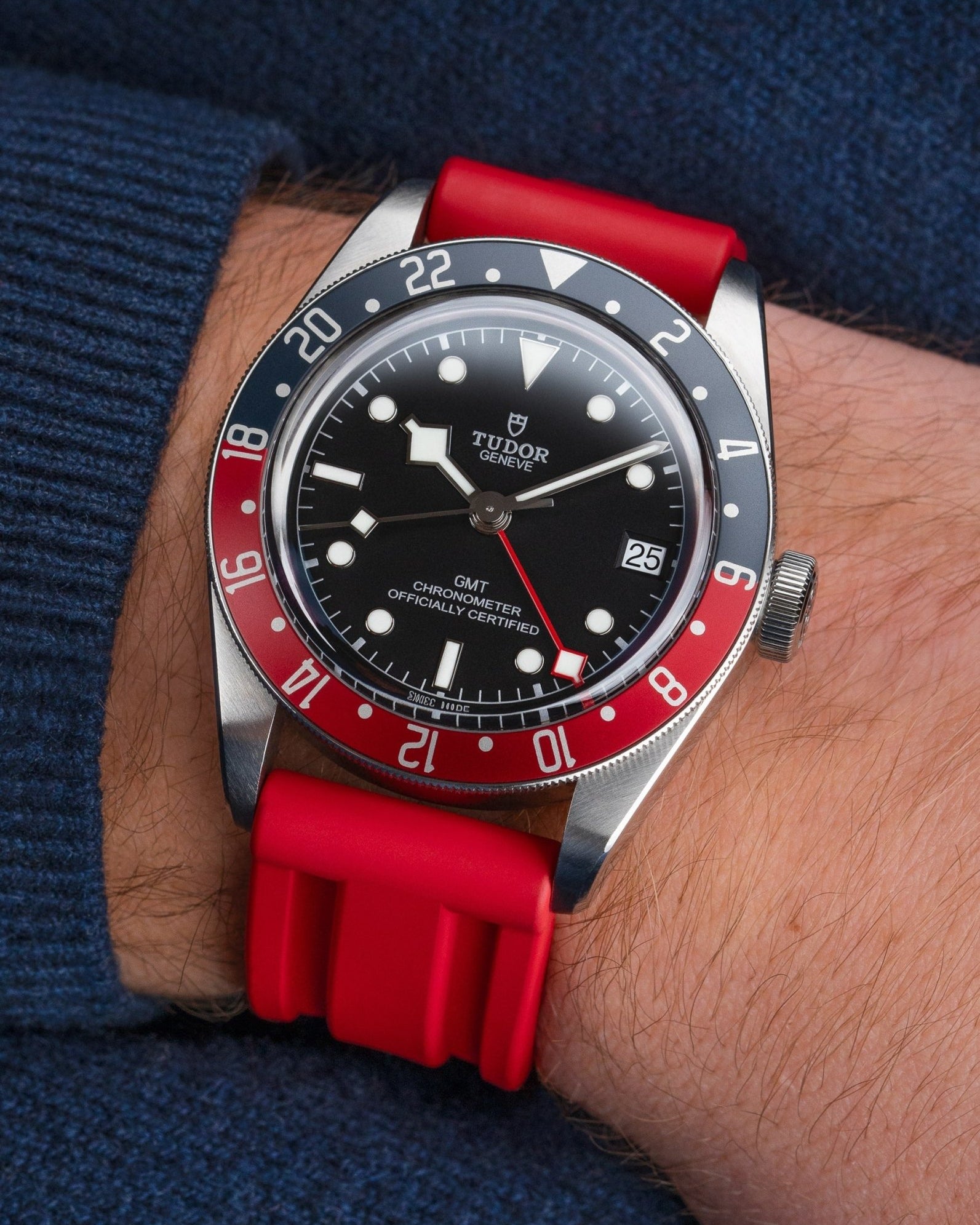 Tudor Black Bay GMT Blue red subdials watches wristbuddys wristbuddy wristbuddies wrist Buddy watch strap band replacement integrated curved rubber FKM vulcanized best quality strap size lug width 20mm wristbands rubber bronze steel M79830RB-0001 blue navy red roth