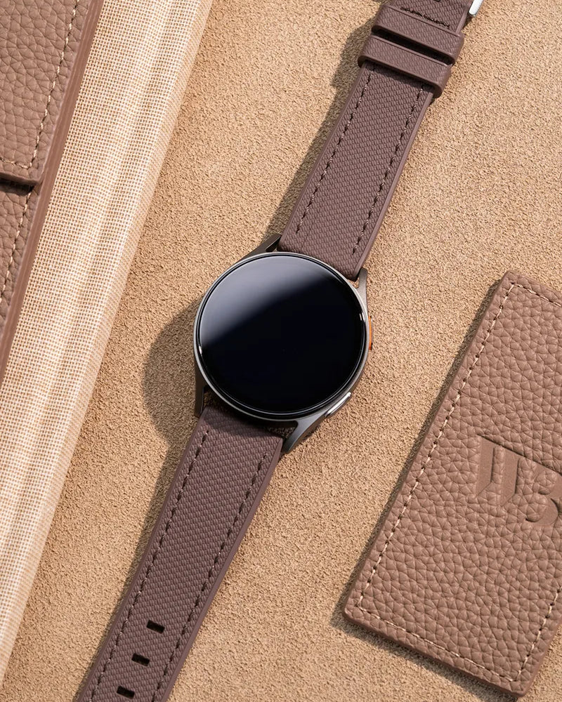 Samsung Galaxy Watch wrist strap wristband Wristbuddys premium watch band watch strap klockarmband klockband best rubberstrap rubber strap for Galaxy Watch 4, Watch 5 Galaxy smartwatch premium strap wrist strap Uhrenarmband Uhrarmband bracelet de montre cinturino dell'orologio horlogeband correa de reloj Samsung smartwatch accessories brown brun braun marrone marron bruin marrón