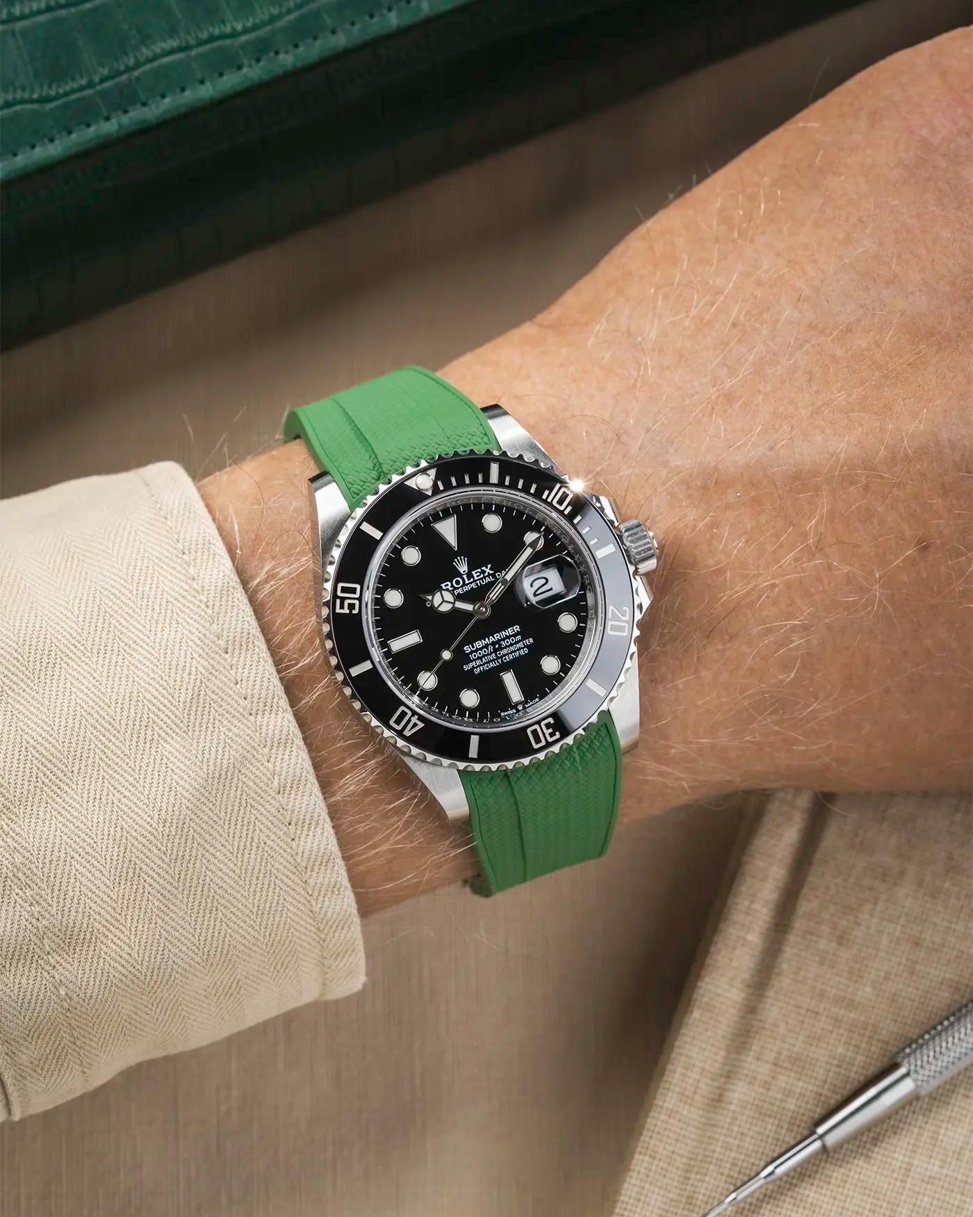 Vertech FKM Rubber Strap Green for Rolex Submariner 41 126610LN Black Bezel Integrated with Original Clasp – Wrist shot