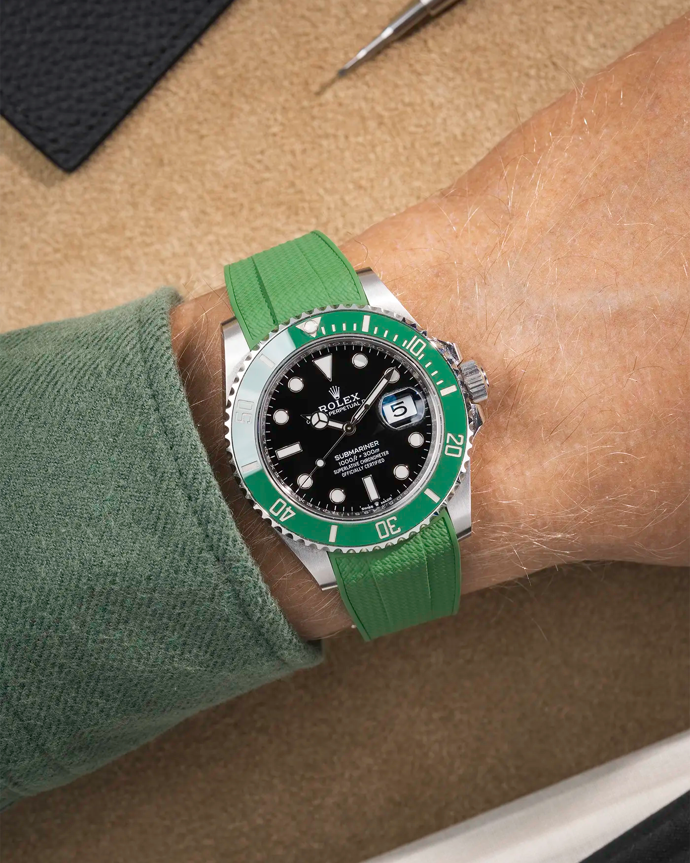 Vertech FKM Rubber Strap Green for Rolex Submariner 41 126610LV Green Bezel Integrated with Original Clasp – Wrist shot