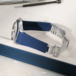 Translation missing: en.Rolex Explorer 2 16570 Strap Guide – Rubber vs Bracelet
