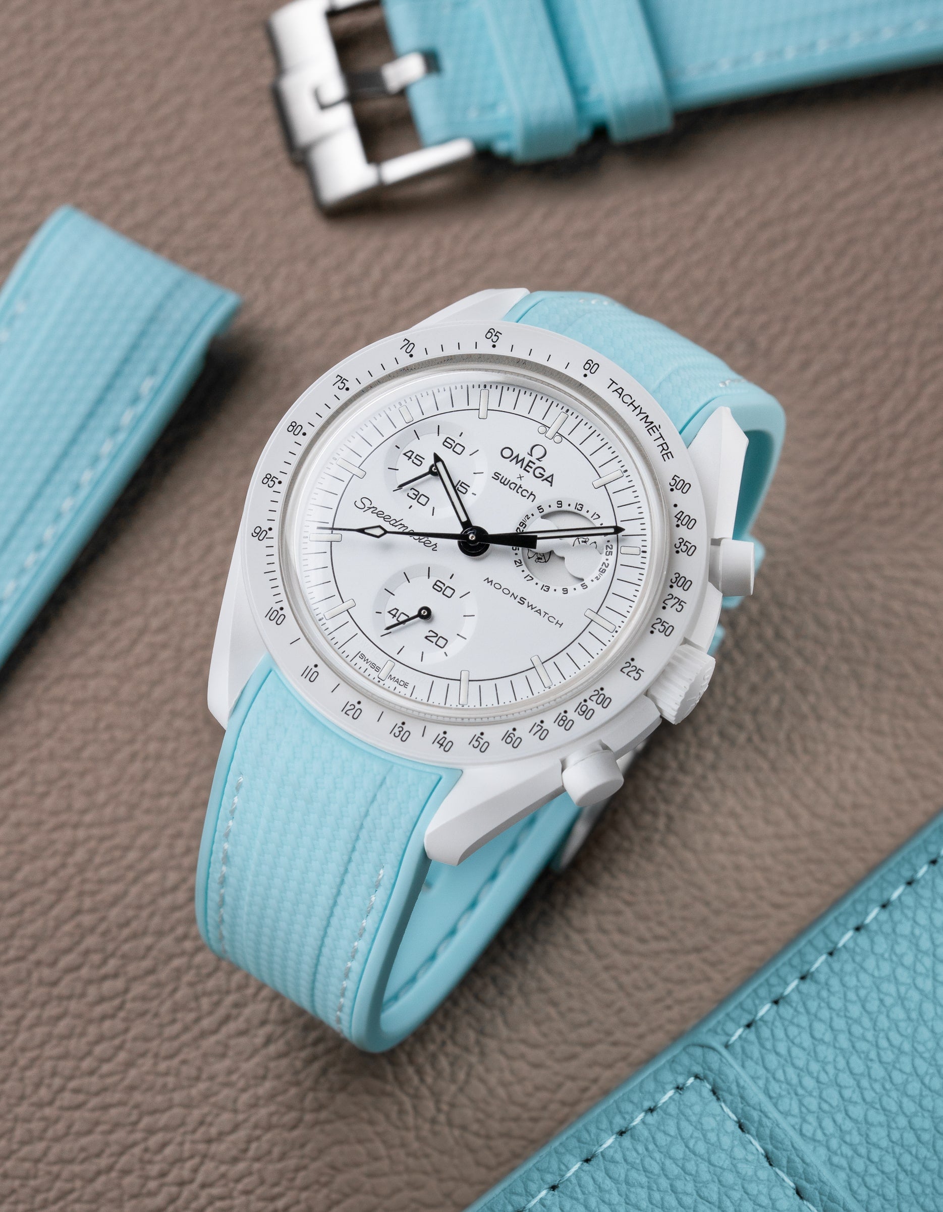 Omega X Swatch MoonSwatch Mission to the moonphase new moon full moon Moonwatch Speedmaster Professional Wristbuddys Wristbuddy Klockarmband klockband rubberstrap rubber strap straps for Mission to Mercury, mission to moon, moonswatches best rubber intergrated mission to moon mercury intergrated uhrenband bracelet Urrem bracelet de montre cinturino per orologio cinturino dell'orologio horlogeband correa de reloj Uhrenarmband Uhrarmband black schwartz svart negro new moonswatch