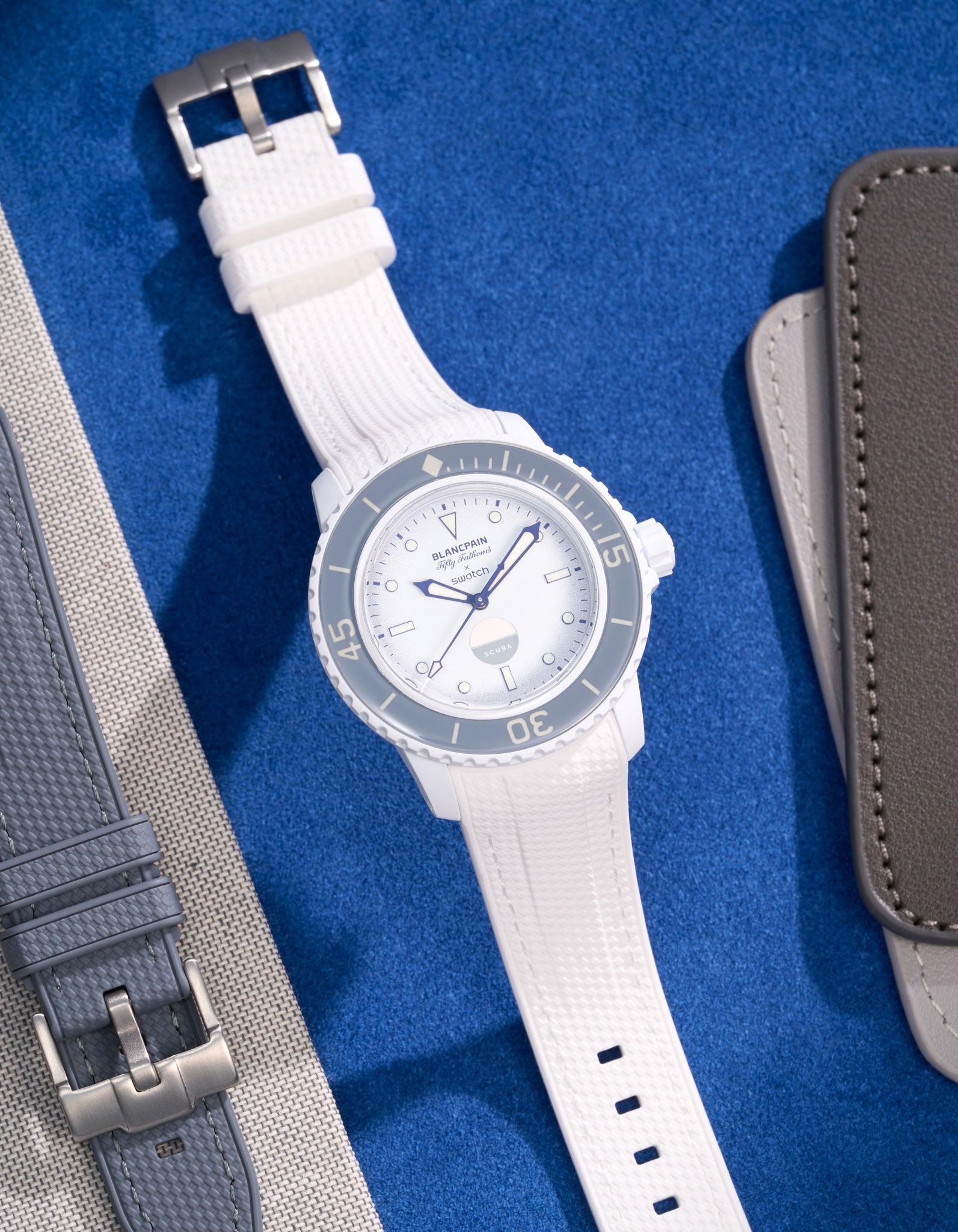 Blancpain X Swatch Bioceramic Scuba FIFTY FATHOMS rubber watch strap, Antarctic Ocean 22mm, white, watchstrap, watch strap weiß, Uhrenarmband, Armbanduhrband bianco, cinturino orologio, cinturino, blanc, bracelet de montre,vit, klockarmband, armbandsurband, hvid, urrem, rem wristbuddys wristbuddies wristbuddy wrist buddys