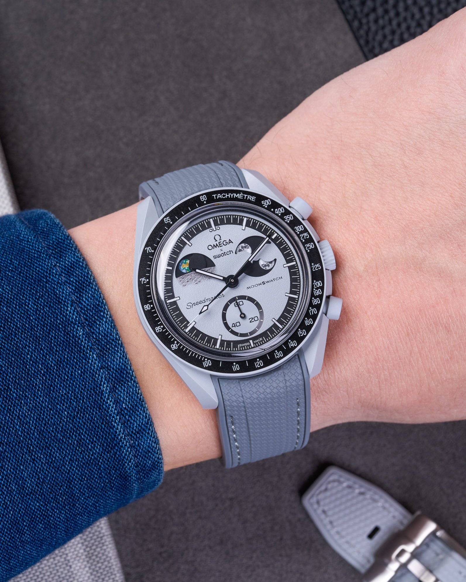 Omega X Swatch MoonSwatch Mission To The Moonphase New Moon Full Moon Omega X Swatch MoonSwatch Mission To The Moonphase New Moon Full Moon