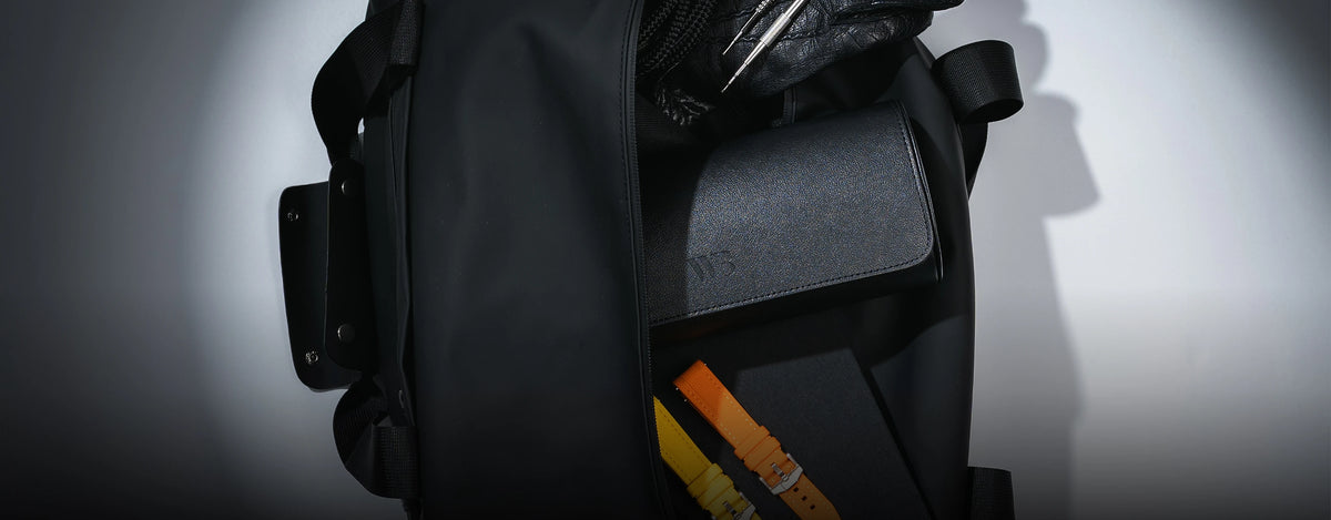 Buy 2 straps and choose a free limited watch roll kit