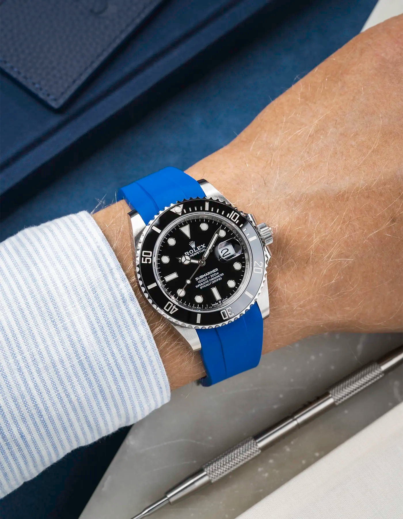 Classic Smooth FKM Rubber Strap Navy Blue for Rolex Submariner 41 126610LN Black Bezel Integrated with Original Clasp – Wrist shot