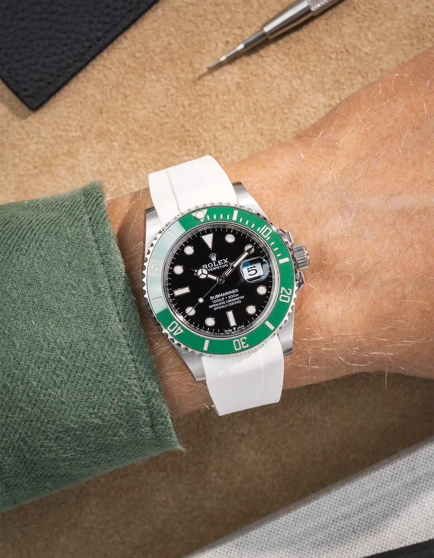 Classic Smooth FKM Rubber Strap White for Rolex Submariner 41 126610LV Green Bezel Integrated with Original Clasp – Wrist shot