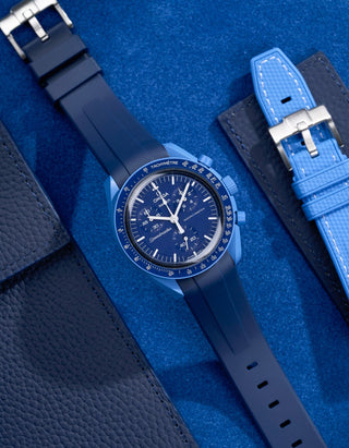 Omega X Swatch MoonSwatch Mission to Jupiter Moonwatch Speedmaster Professional Wristbuddys Wristbuddy Klockarmband klockband rubberstrap rubber strap straps for Mission to Mercury, mission to moon, moonswatches best rubber intergrated mission to moon mercury intergrated uhrenband bracelet Urrem bracelet de montre cinturino per orologio cinturino dell'orologio horlogeband correa de reloj Uhrenarmband Uhrarmband mission to blue navy blue blå mission to earth rubber blue