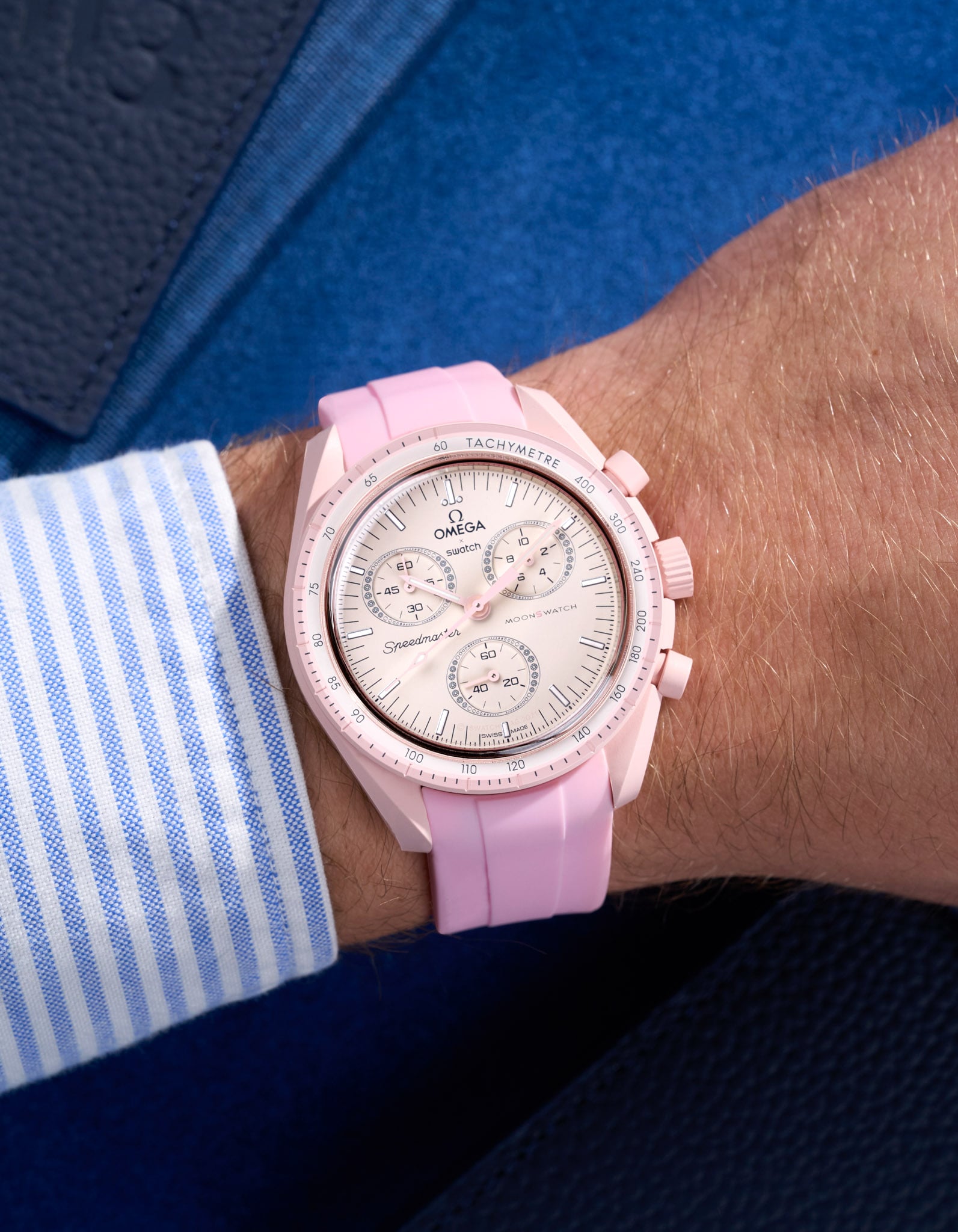 Pink rubber watch sale