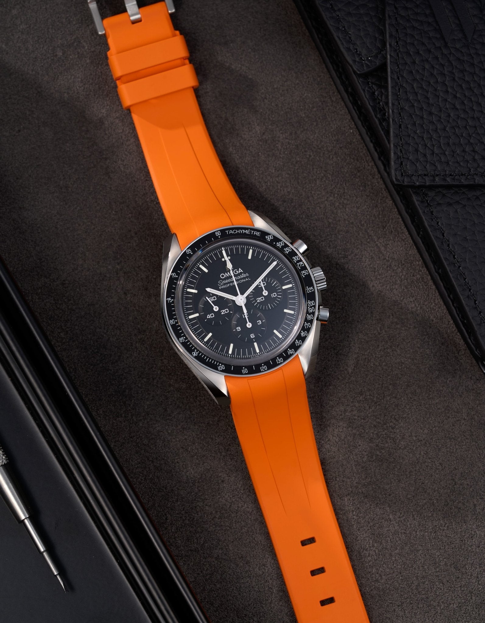 FKM Rubber Strap - 20mm Orange - Wristbuddys