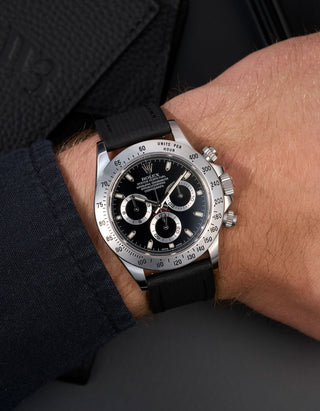 Black Straight End FKM Strap 20mm Wrist Shot - Wristbuddys