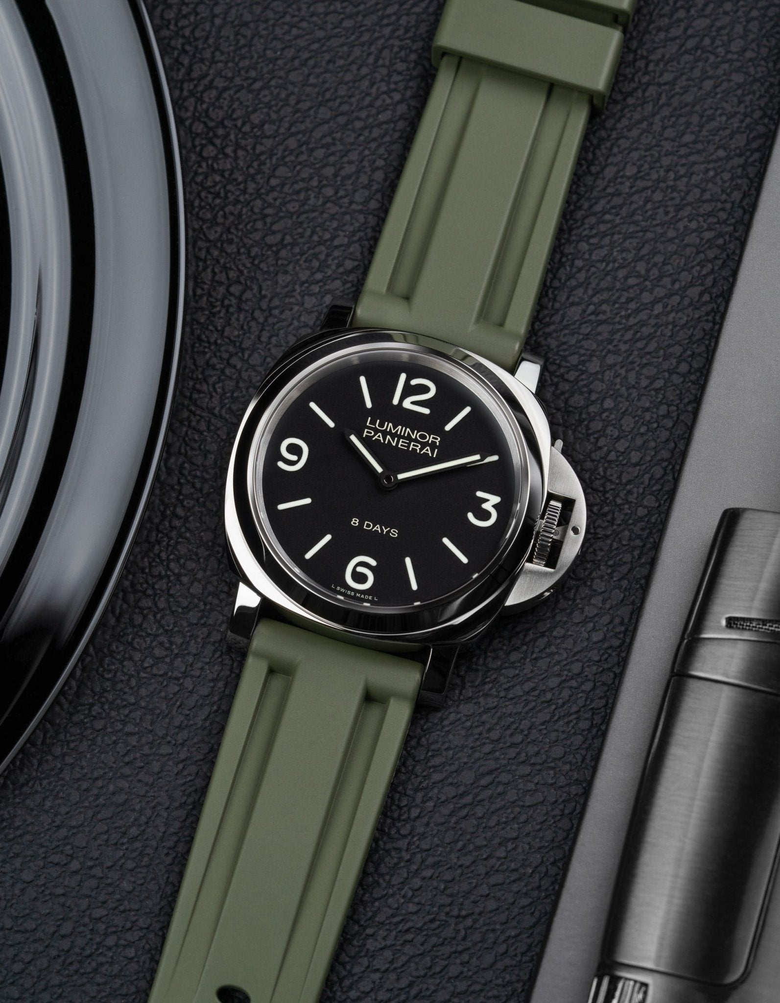 Universal FKM Rubber Strap 20mm - 24mm - Wristbuddys