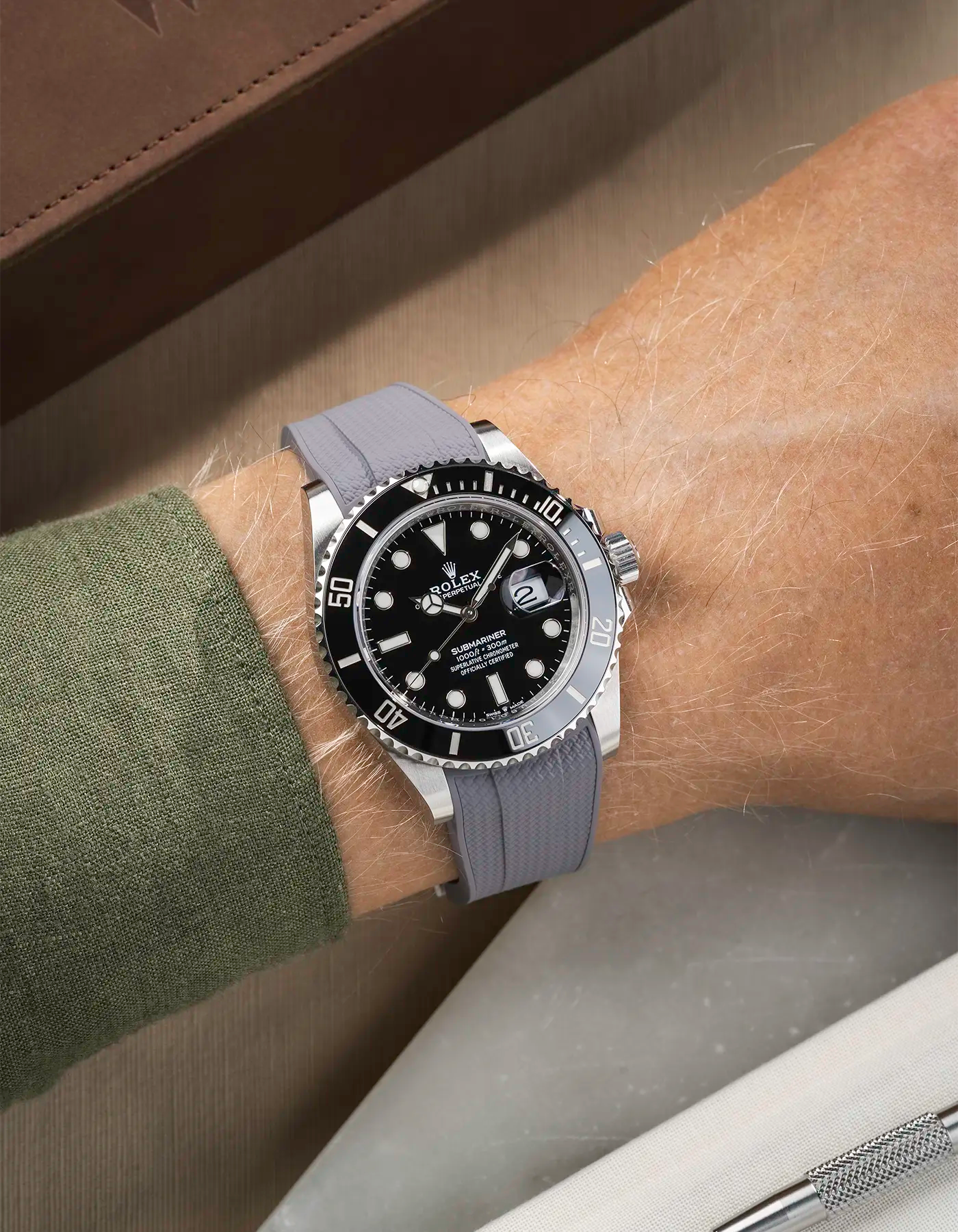 Vertech FKM Rubber Strap Grey for Rolex Submariner 41 126610LN Black Bezel Integrated with Original Clasp – Wrist shot