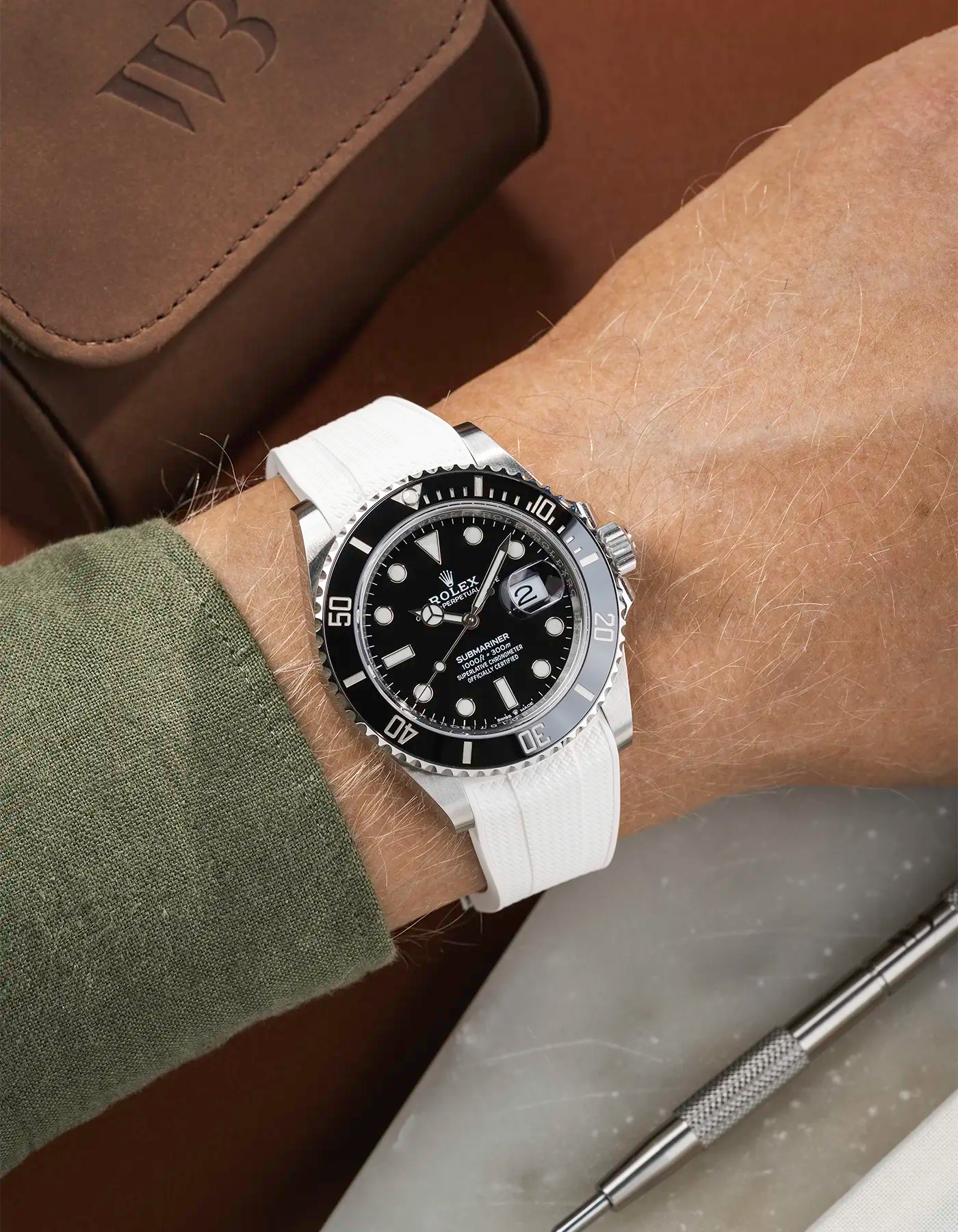 Vertech FKM Rubber Strap White for Rolex Submariner 41 126610LN Black Bezel Integrated with Original Clasp – Wrist shot